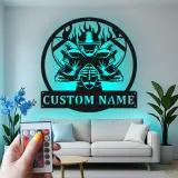 Cartel LED personalizado de jugador de fútbol americano | Arte mural de metal personalizado | Decoración deportiva para habitación juvenil, cueva masculina o regalo para entrenador
