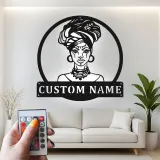 Insegna in metallo personalizzata con silhouette di donna africana e luce LED - Regalo unico per lei, decorazione per soggiorno o camera da letto