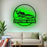 Insegna LED in metallo con lucertola dal collare | Arte murale personalizzata con nome per rettili | Decorazione con sagoma animale esotico per casa e attività