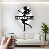 Insegna personalizzata con nome fata e LED | Insegna in metallo personalizzata per cameretta bambina | Decorazione magica per nursery | Decorazione da parete fiabesca
