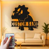 Insegna in metallo personalizzata Triceratopo con luce LED regalo personalizzato per decorazione camera nursery per bambini