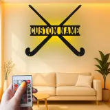Insegna in metallo personalizzata con bastoni da hockey su prato e luce LED, regalo personalizzato per giocatori di hockey su prato, decorazione per sala giochi