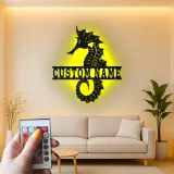 Cartel de metal personalizado de caballito de mar | Arte mural de luz LED personalizada | Decoración náutica para casa de playa | Regalo para hogar costero