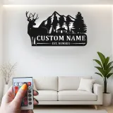 Personalisierte Hirsch-Mountain-Szene LED-Metall-Wandkunst – rustikales Geschenk für die Hütte