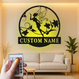 Décoration murale en métal personnalisée Fée avec Fleurs et Rétroéclairage - Cadeau Enchanteur pour Chambre ou Décor de Jardin
