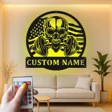 Panneau de gym patriotique avec LED | Art mural en métal avec crâne personnalisé | Décoration de musculation personnalisée pour la maison et les centres de fitness