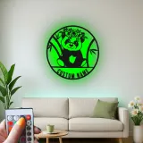 Panneau en métal pour bébé panda personnalisé | Décor de nursery LED personnalisé | Panneau avec couronne florale | Cadeau mignon pour chambre d'enfant
