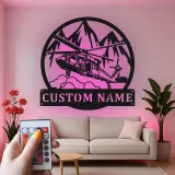 Cadeau pour pilote d’hélicoptère | Décoration murale en métal LED sur mesure | Décor aviation personnalisé pour repaire d’homme et bureau