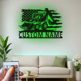 Décoration murale LED en métal Excavatrice | Panneau de chantier personnalisé | Déco d’engin lourd pour garage | Cadeau patriotique pour entrepreneur