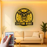 Insegna LED con Teschio per Meccanico | Arte Murale in Metallo Personalizzata per Garage | Decorazione per Biker e Man Cave con Luci RGB