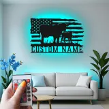 Personalisierte Kuh-und-Kalb LED-beleuchtete Metall-Wandkunst mit amerikanischer Flagge – Landhausgeschenk für Landwirte, rustikale Wohndeko