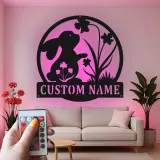 Insegna in metallo LED personalizzata con coniglio e fiori, regalo per nursery, decorazione per stanza dei bambini