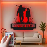 Personalisiertes LED-Metall-Wandbild Vater und Sohn auf der Jagd – Geschenk für Jäger, Deko für die Männerhöhle