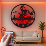 Cartel de metal LED personalizado de piloto de motocross regalo para entusiastas de motos de cross decoración de garaje o cueva de hombre 1