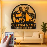 Insegna Personalizzata per Cacciatore e Pescatore | Arte in Metallo LED per Papà | Decorazione per Fauna Selvatica Personalizzata per Padre e Figlio | Regalo per Cabina e Man Cave