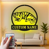Décoration murale en métal personnalisée avec éclairage LED Chameleon pour les amoureux des reptiles - Cadeau unique pour la chambre