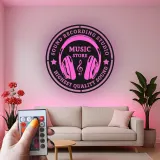 Aufnahmestudio LED-Schild | Individuelle Metallwandkunst mit Vintage-Kopfhörern | Personalisierte Musikerdekoration & DJ-Logo