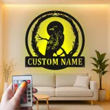 Insegna in metallo Raven personalizzata con LED | Arte murale gotica per uccelli | Decorazione rustica per cabina, soggiorno o ufficio