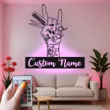 Enseigne LED en métal pour coiffeur | Décoration murale de salon personnalisée | Art sur mesure pour barber shop | Plaque nominative inspirée du tatouage