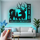 Insegna in metallo personalizzata con cervo e alberi retroilluminata LED regalo per casa nuova decorazione per cabin all'aperto