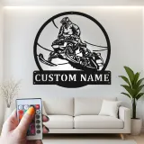 Insegna in metallo per pilota di motoslitta personalizzata | Arte murale LED | Regalo per sport invernali per garage e man cave