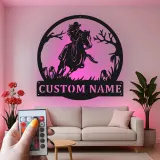 Insegna LED personalizzata Cowgirl | Arte murale in metallo equestri personalizzata | Decorazione western moderna | Regalo illuminato per cavalieri