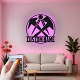 Insegna in metallo personalizzata martello e ascia | Decorazione LED per officina, man cave o garage | Regalo personalizzato per carpentiere