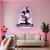 Arte mural LED de microscopio | Cartel de metal personalizado para decoración de laboratorio | Regalo científico personalizado para biólogos o clínicas