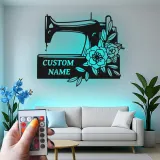 Cartel de máquina de coser personalizado | Decoración mural de metal LED personalizada | Decoración para el cuarto de costura