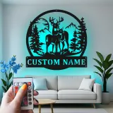 Décoration murale en métal personnalisée avec éclairage LED pour la famille de cerfs - Cadeau personnalisé pour les amoureux de la nature et le décor de cabane rustique