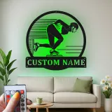 Personalisierte LED-Schild für Eisschnellläufer | Individuelle Metall-Wandkunst für Eiskunstläufer | Geschenk für Sportlerzimmer