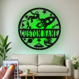 Insegna in metallo personalizzata con astronauta e razzo e luce LED regalo per amanti dello spazio decorazione per camera dei bambini