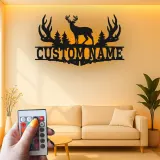 Cartel de metal personalizado con luz LED de asta de ciervo Regalo personalizado para cazadores Decoración de cabaña rústica 1
