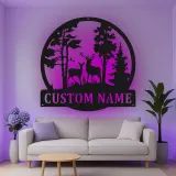 Insegna in metallo personalizzata con cervo e luce LED per amanti della natura, regalo per cabin