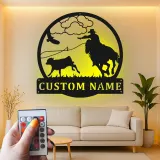 Personalisierte Cowboy-Rodeo-LED-Metall-Wandkunst – Western-Geschenk für Ihn, rustikale Ranch-Deko