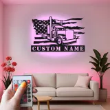 Personalisierte Semi-Truck LED Metall-Schild | Amerikanische Flagge Wandkunst | Individuelle Trucker Namensschild | Big Rig Garage & Man Cave Dekor