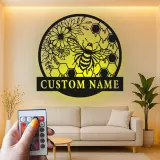 Personalisierte Bienen und Blumen LED Licht Metall-Wandkunst Geschenk für Naturliebhaber Gartenraum Dekor