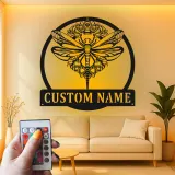 Cartel de metal personalizado con luz LED de libélula, regalo para amantes de la naturaleza, decoración para dormitorio o salón 1
