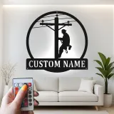 Arte da Parete in Metallo LED per Lineman | Insegna Personalizzata per Lavoratore di Pubblica Utilità | Regalo Personalizzato per Elettricista per Garage | Decorazione per Man Cave