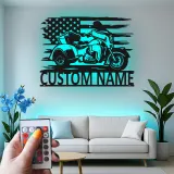 Panneau LED personnalisé pour trike | Plaque de nom de motard avec drapeau américain | Décoration murale en métal pour garage | Cadeau pour homme cave