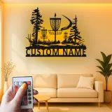 Décoration murale en métal personnalisée avec rétroéclairage LED pour panier de disc golf - Cadeau personnalisé pour disc golfers