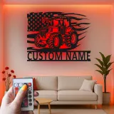 Décoration murale en métal personnalisée avec tracteur et drapeau américain en rétroéclairage - Cadeau pour agriculteur - Décor rustique de ferme