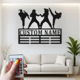 Panneau personnalisé d'arts martiaux féminin | Décoration murale en métal LED pour filles | Décor de karaté et taekwondo personnalisé | Plaque de nom de dojo et de chambre