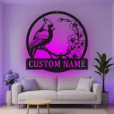 Décoration murale en métal personnalisée avec lumière LED cardinal et fleurs