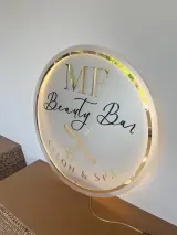 Personalisiertes LED-Neon-Schild | Frosted Acrylic Gold Mirror Geschäftsdécor | Premium Salon- & Büroschilder