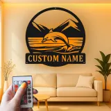 Cartel de metal personalizado con escena oceánica de delfines y luz LED, regalo para amantes de la playa, decoración costera para el hogar
