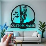 Personalisierte Specht LED-beleuchtete Metall-Wandkunst Geschenk für Naturfreunde Rustikale Wohnkultur für Vogelenthusiasten
