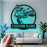 Insegna in Metallo Motocross | Arte da Parete LED Personalizzata per Moto da Cross | Nome Personalizzato per Garage o Camera da Letto di Adolescenti