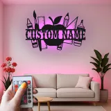 Cartel de nombre de profesor personalizado | Arte mural de metal LED para aula | Decoración personalizada de útiles escolares | Regalo de fin de año para educadores