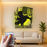 Plaque LED personnalisée joueur de football américain | Décoration murale en métal personnalisée pour salle de jeux | Cadeau pour adolescent sportif